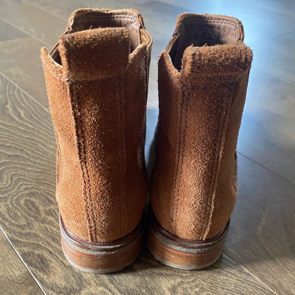 Clarks Chelsea Boot - Picture 4 of 6